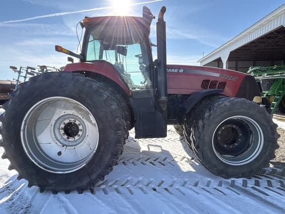 Image of Case IH Magnum 275 equipment image 2