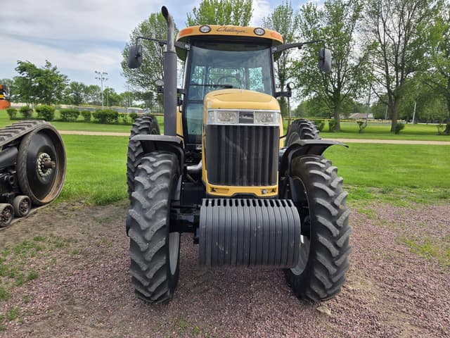 Image of Challenger MT565B equipment image 1