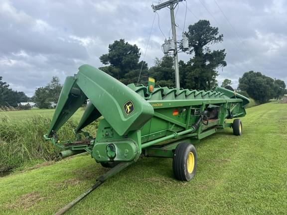 Image of John Deere 1293 equipment image 1