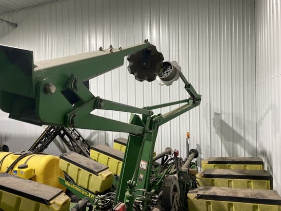 Image of John Deere 1760 equipment image 2