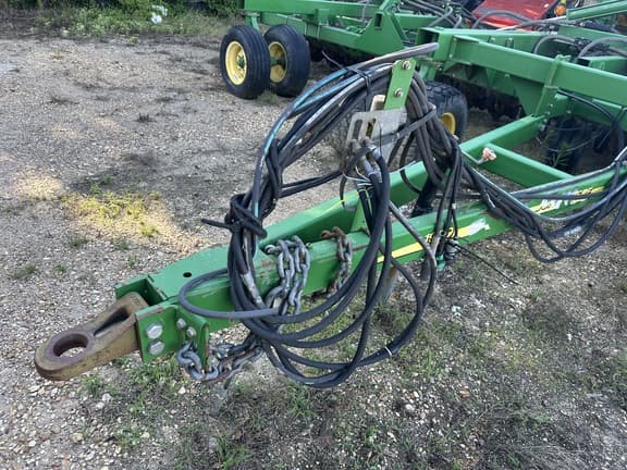 Image of John Deere 1990 equipment image 3