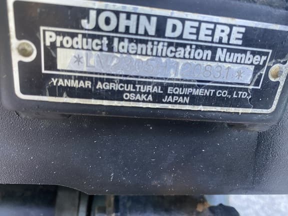 Image of John Deere 2305 equipment image 1