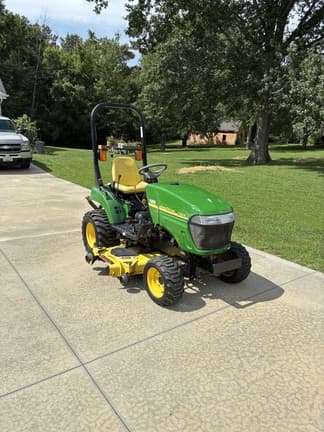 Image of John Deere 2305 Primary image