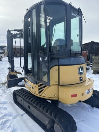 Image of John Deere 35D equipment image 2