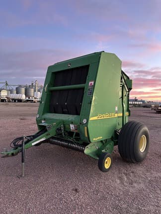 Image of John Deere 567 MegaWide equipment image 4