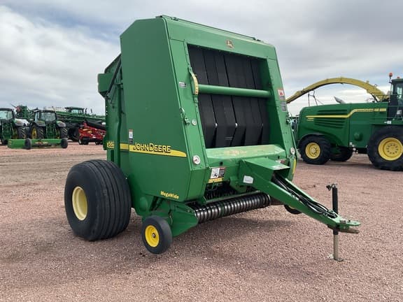 Image of John Deere 567 MegaWide Primary image