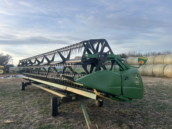 2006 John Deere 630F Equipment Image0