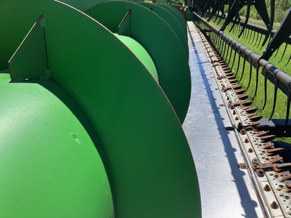 Image of John Deere 635F equipment image 3