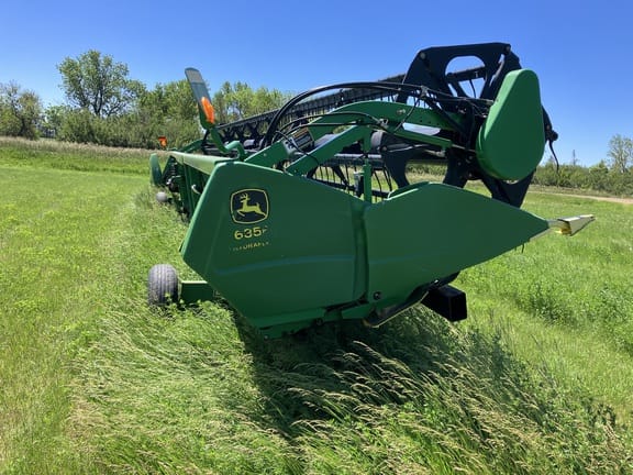 2006 John Deere 635F Equipment Image0