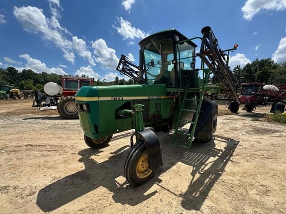 Image of John Deere 6700 equipment image 2
