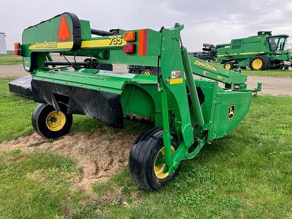 Image of John Deere 735 equipment image 3
