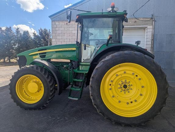 Image of John Deere 7830 equipment image 3