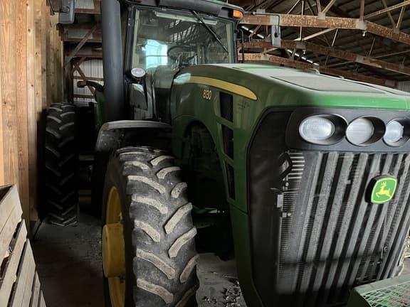 Image of John Deere 8130 equipment image 4