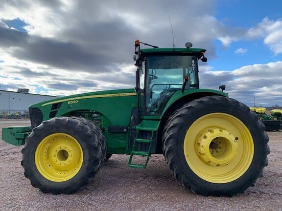 2006 John Deere 8530 Equipment Image0