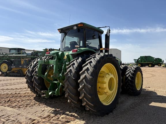 Image of John Deere 8530 equipment image 4