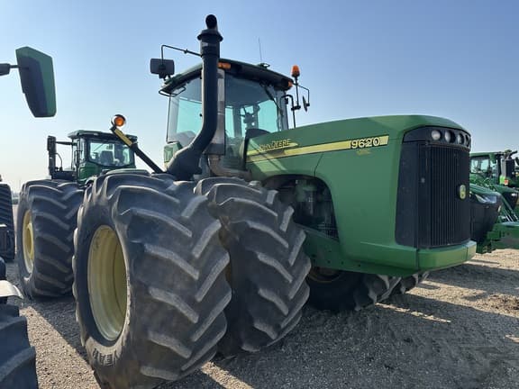 Image of John Deere 9620 equipment image 1