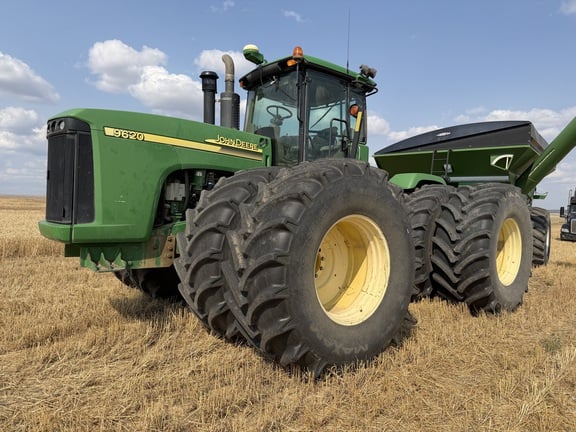 2006 John Deere 9620 Equipment Image0