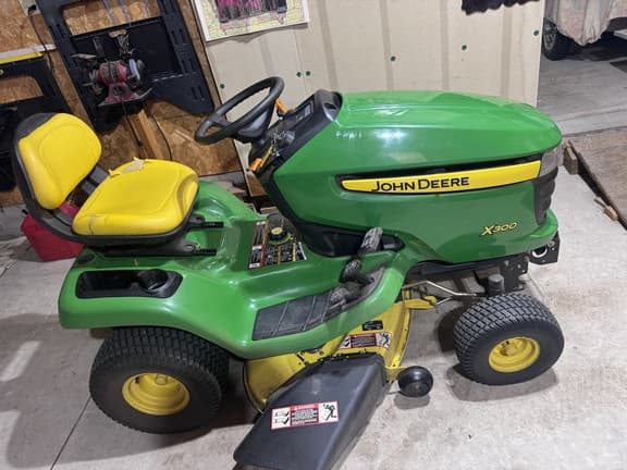 Image of John Deere X300 Primary image