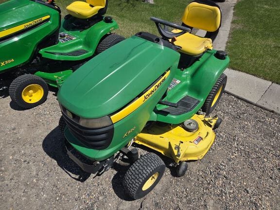 2006 John Deere X320 Equipment Image0
