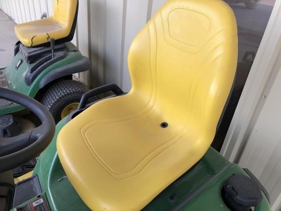 Image of John Deere X540 equipment image 3