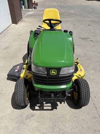Image of John Deere X724 equipment image 2