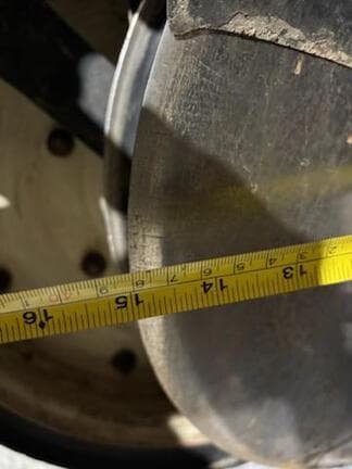 Image of Kinze 3600 equipment image 3