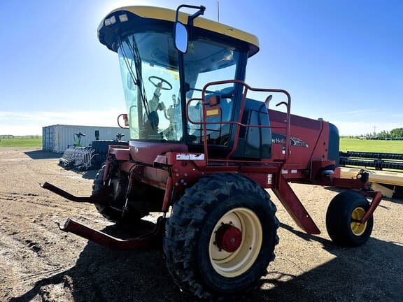 Image of New Holland HW325 equipment image 1