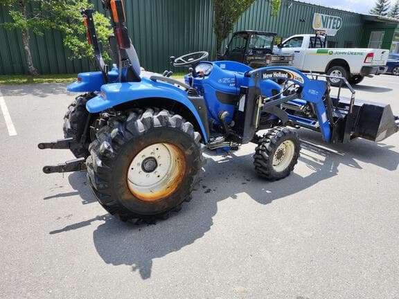 Image of New Holland TC34DA equipment image 3