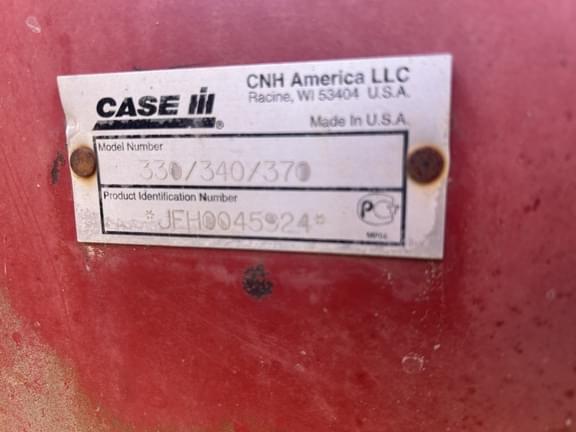 Image of Case IH 330 equipment image 2