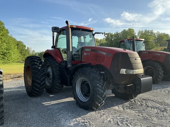 Image of Case IH Magnum 305 equipment image 2