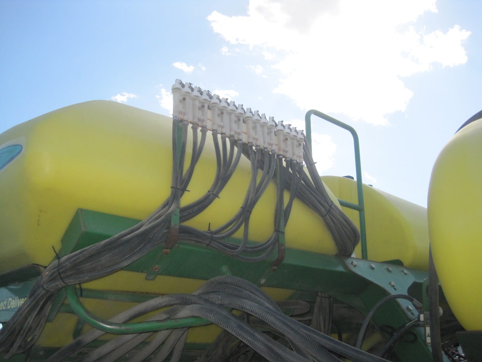 Main image John Deere 1770