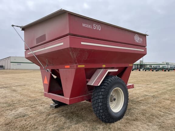 Image of E-Z Trail 510 equipment image 4