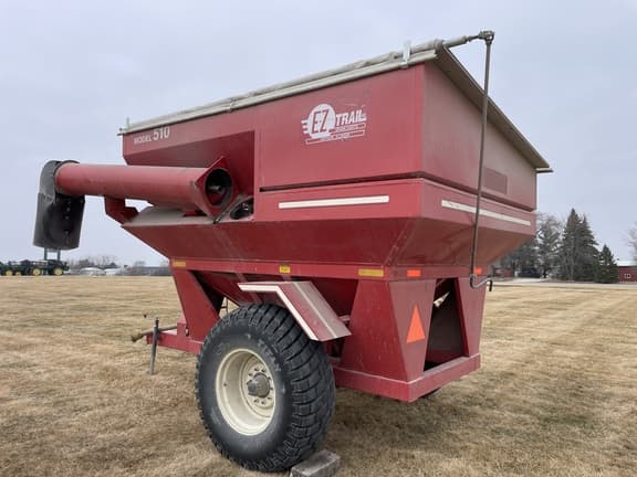 Image of E-Z Trail 510 equipment image 2