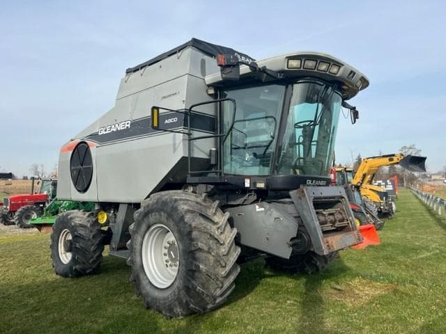 Image of Gleaner R65 Primary image