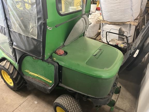 Image of John Deere 1435 equipment image 3
