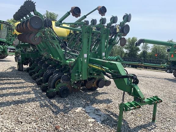 Image of John Deere 1790 Primary image
