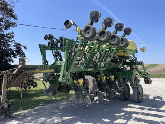 Image of John Deere 1790 Primary image