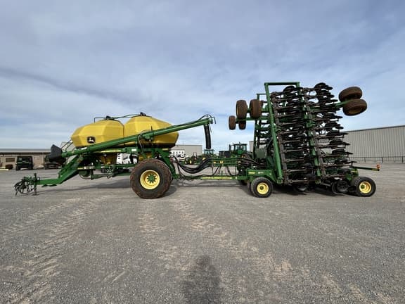 Image of John Deere 1890 equipment image 1