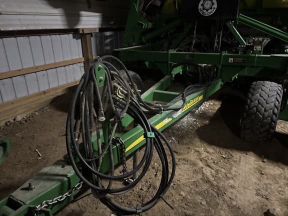 Image of John Deere 1990 equipment image 2