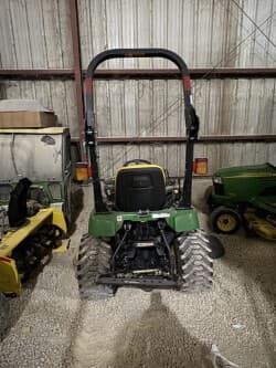 Image of John Deere 2305 equipment image 4