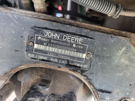 Image of John Deere 3320 equipment image 1