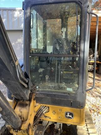 Image of John Deere 35D equipment image 3