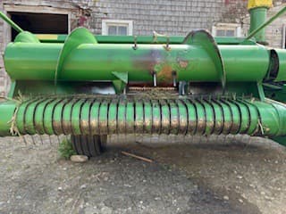 Image of John Deere 3975 equipment image 4