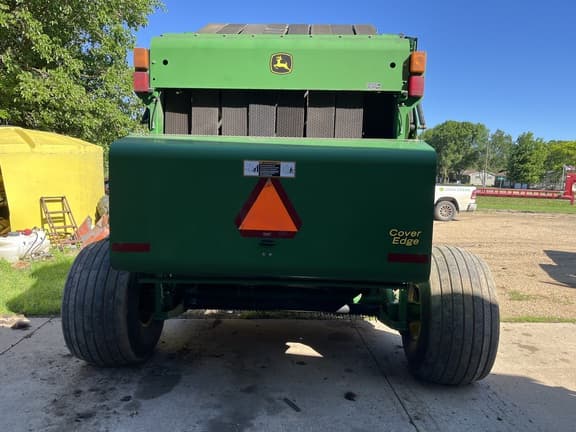 Image of John Deere 568 equipment image 4