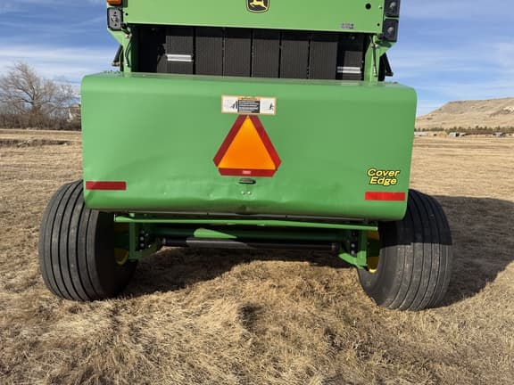 Image of John Deere 568 equipment image 2