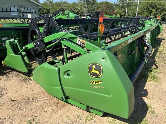 Image of John Deere 625F equipment image 1