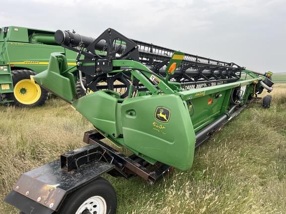 Image of John Deere 635F equipment image 3