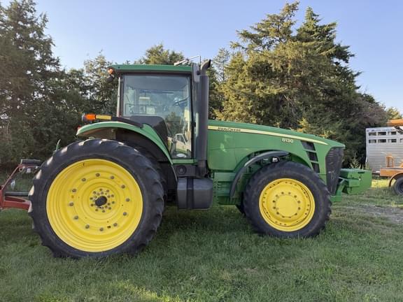 Image of John Deere 8130 Primary image
