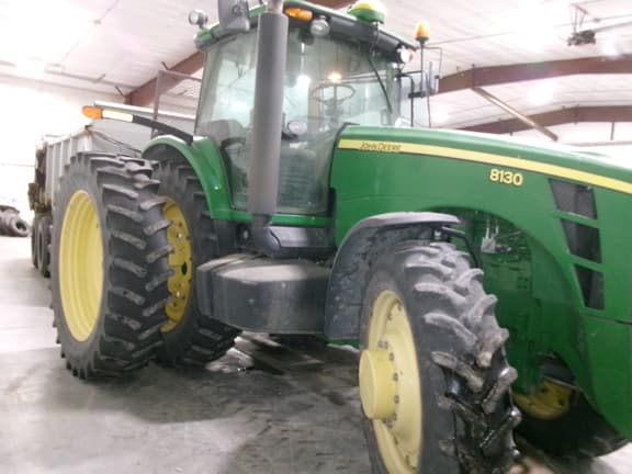 Image of John Deere 8130 Primary image