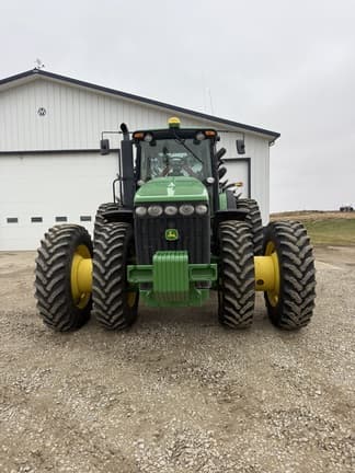 Image of John Deere 8330 equipment image 1